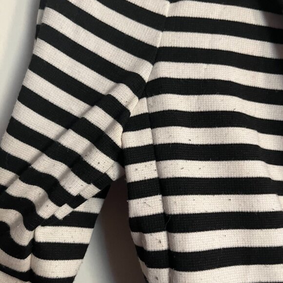 Express Striped Knit Blazer Size Extra Small - Picture 3 of 6